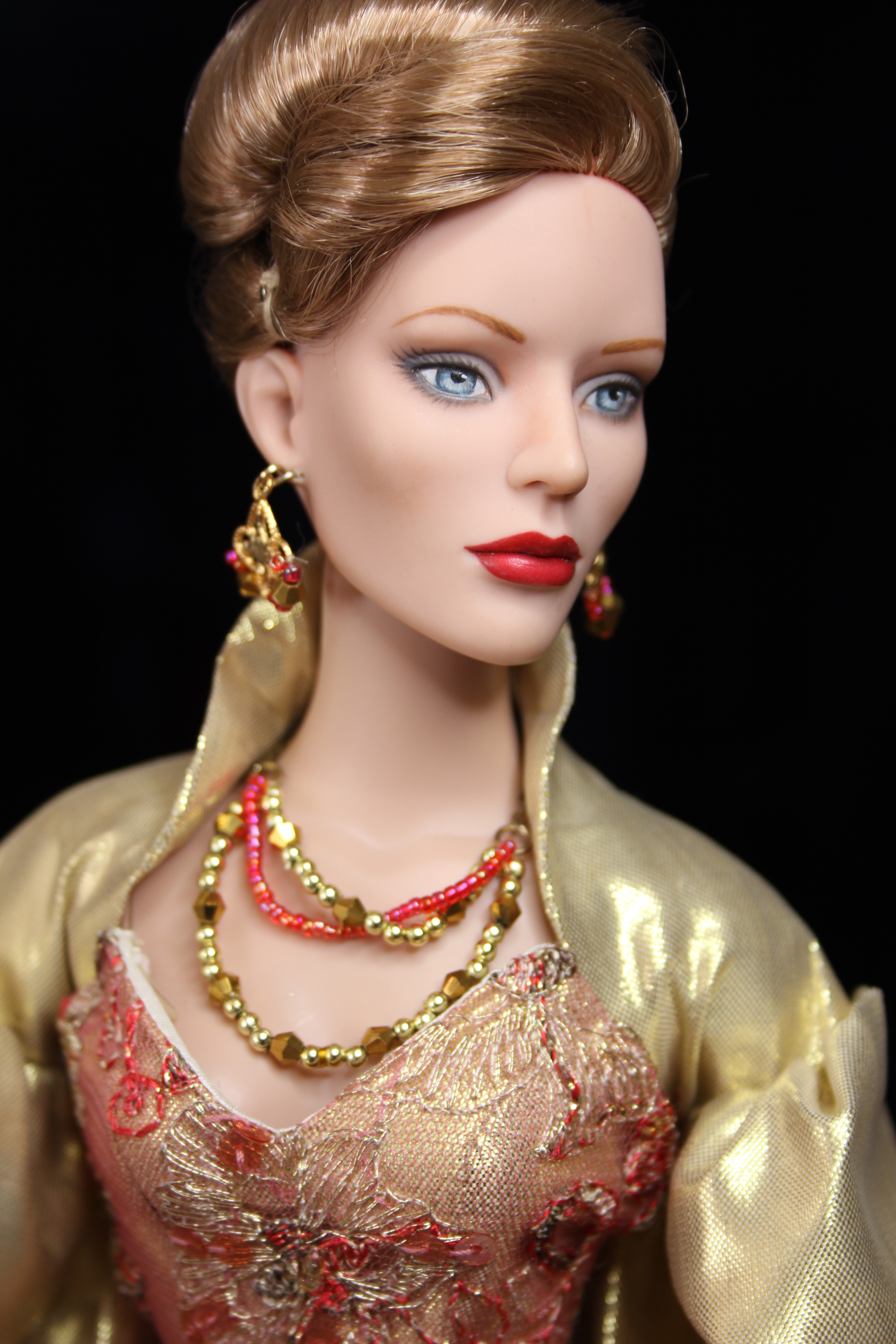 Tonner dolls | hiddenhousecollectables.co.uk